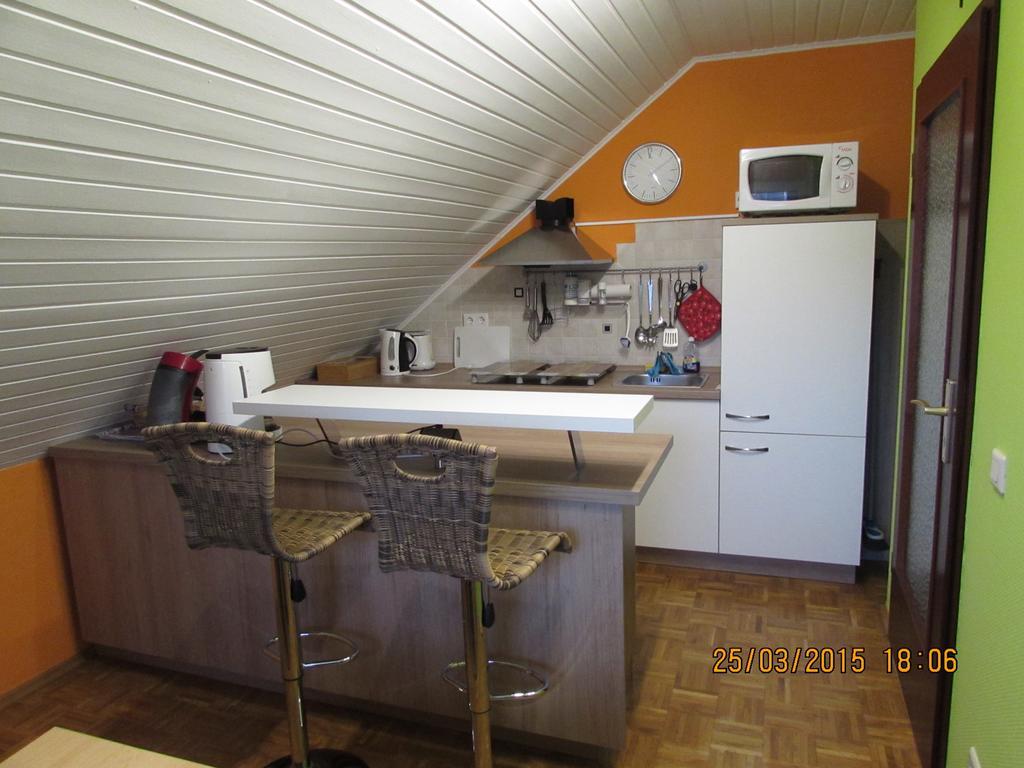 Eifel-Landhaus Ferienwohnungen Em Gardestueffje Mechernich Zimmer foto