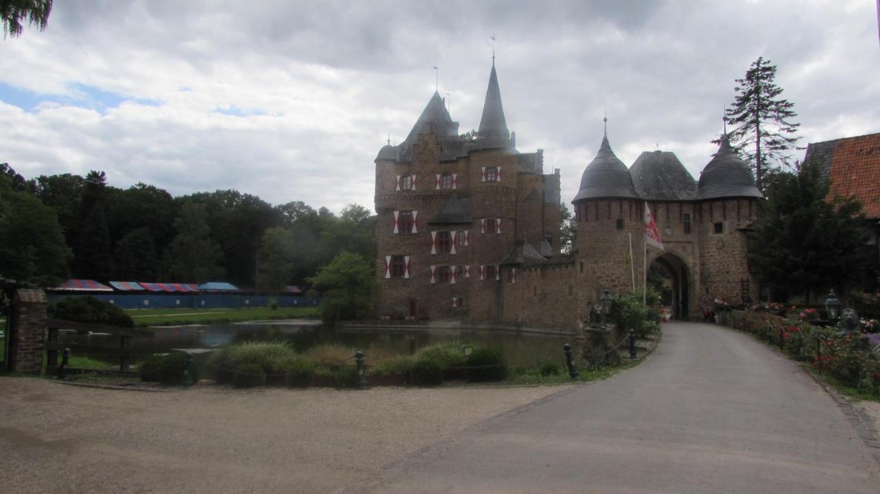 Eifel-Landhaus Ferienwohnungen Em Gardestueffje Mechernich Exterior foto